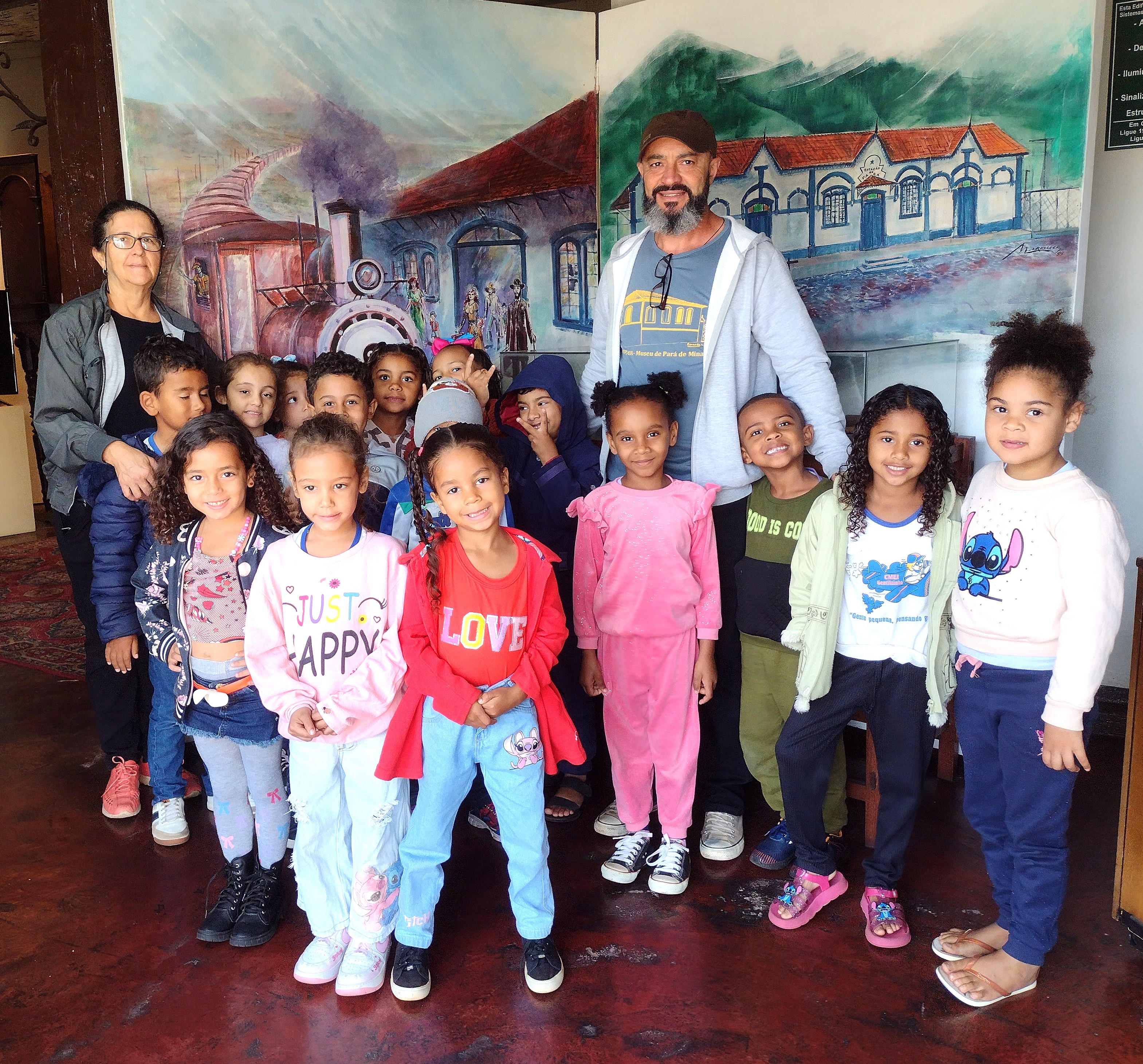 api-modulos/fotos/img/galeria_cat_culturais_490/490/13405/VISITA GUIADA POR GUSTAVO, CEMEI PREFEITO JOSÉ GENTIL DE ALMEIDA, 2º PERÍODO, PRF. KÁTIA, 20.08.2025 (5).jpg